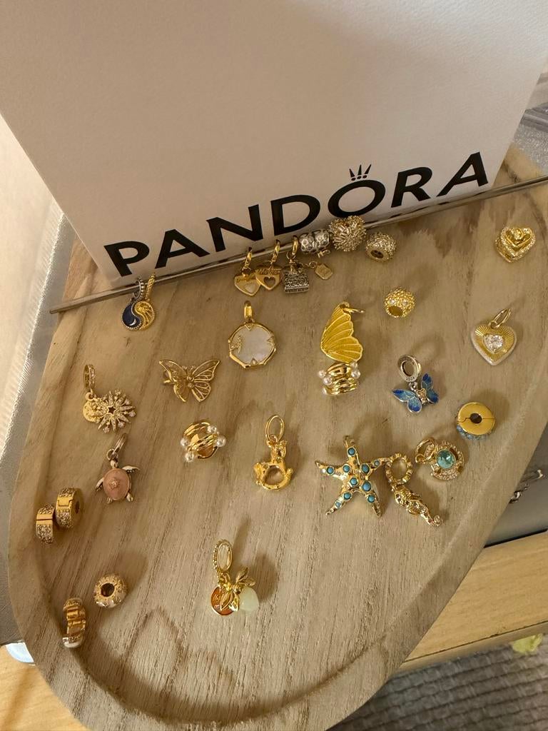 Pandora  diverse  bedels en clips goud verguld❤️, Sieraden, Tassen en Uiterlijk, Bedels, Overige materialen, Gebruikt, Verzenden