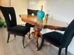 Charmante klassieke eettafel in warme tinten., Huis en Inrichting, Tafels | Eettafels, Ophalen, Gebruikt, 100 tot 150 cm, 50 tot 100 cm