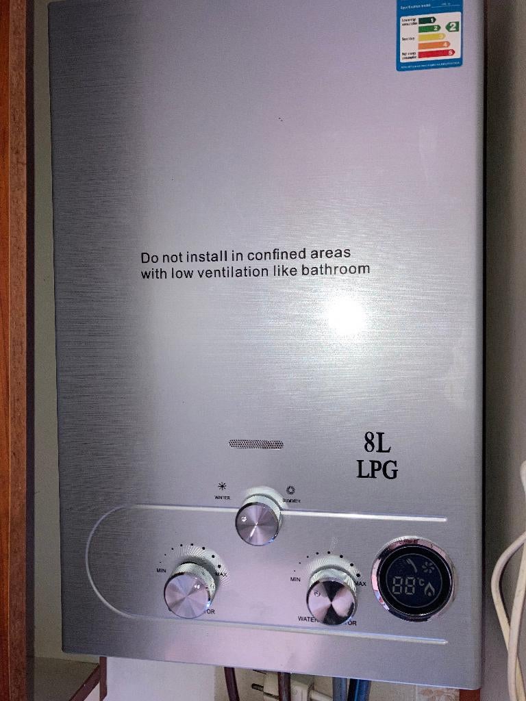 Propaan Geiser - LPG-Butaan Geiser, Ophalen, Zo goed als nieuw