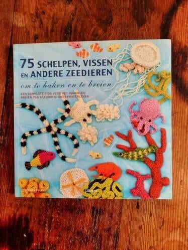 75 schelpen , vissen en andere zeedieren om te haken . Polka, Ophalen of Verzenden, Zo goed als nieuw, Breien en Haken, Jessica Polka