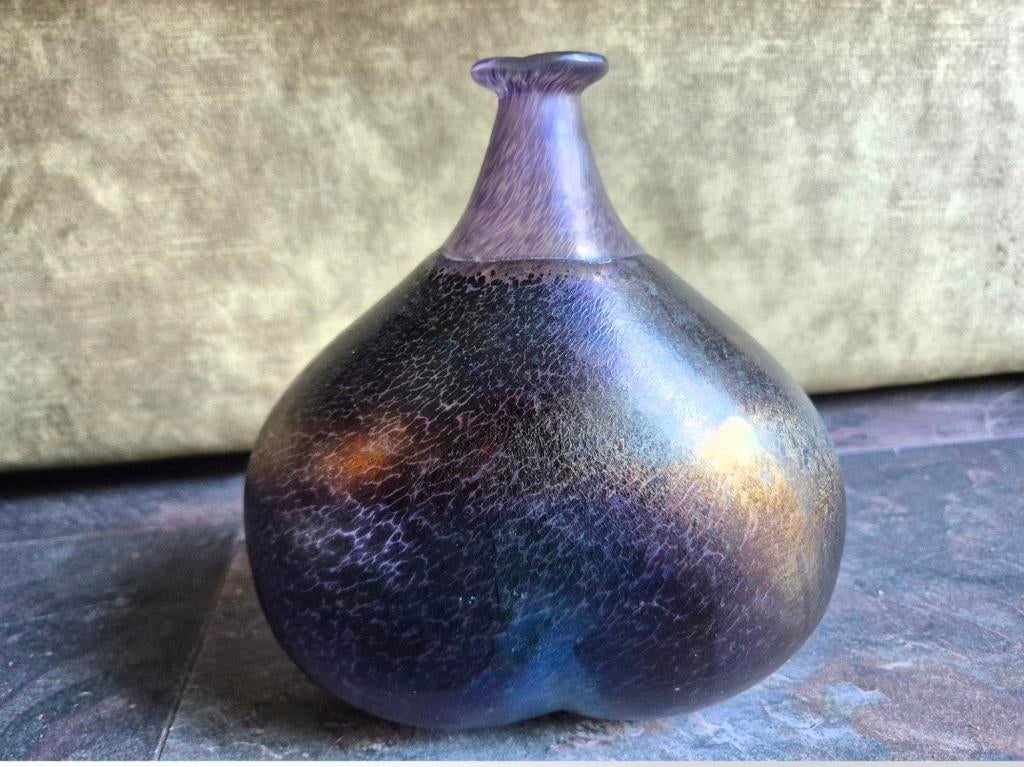 Kosta Boda Volcano Vaas - Bertil Vallien (1981), Antiek en Kunst, Antiek | Glas en Kristal, Ophalen of Verzenden