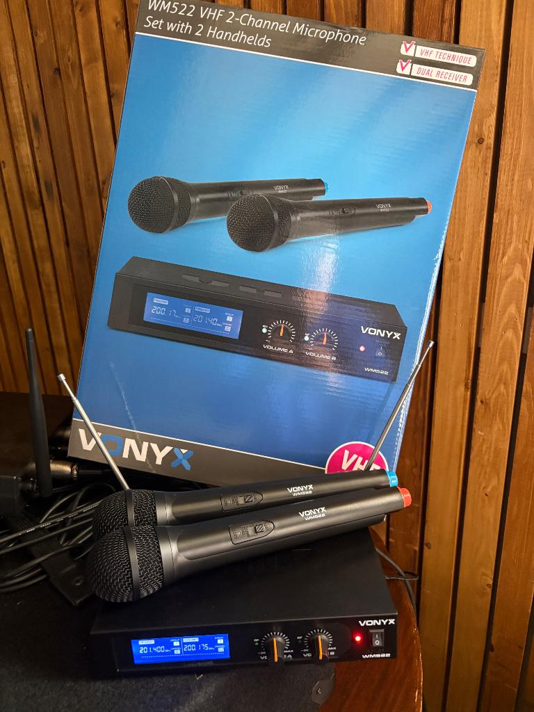 Vonyx Draadloze microfoon set WM522 VHF, Ophalen of Verzenden, Zo goed als nieuw, Zangmicrofoon, Draadloos