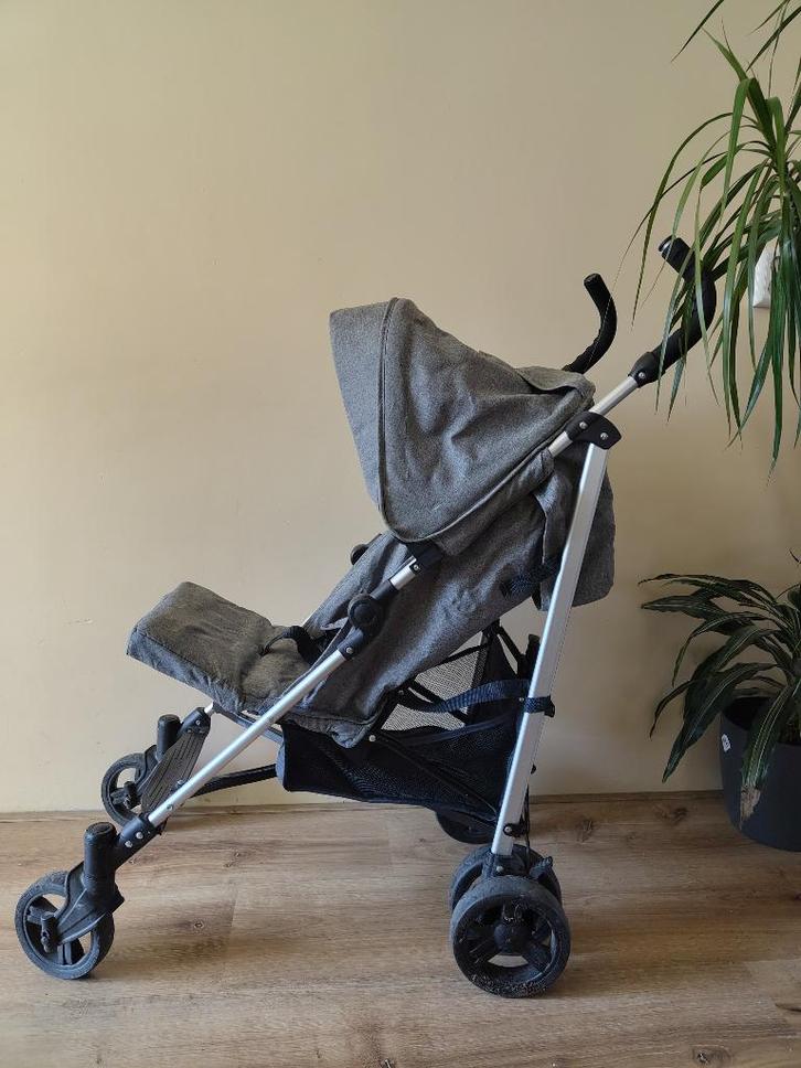 buggy grijs Prenatal, Kinderen en Baby's, Buggy's, Gebruikt, Overige merken, Verstelbare rugleuning, Zonnekap, Ophalen