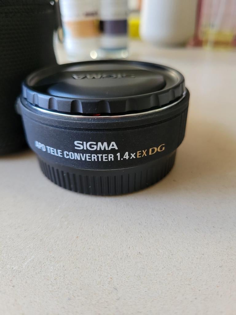 Sigma APO Tele converter 1,4 X EX DG v Canon AF, Ophalen of Verzenden, Zo goed als nieuw, Telelens