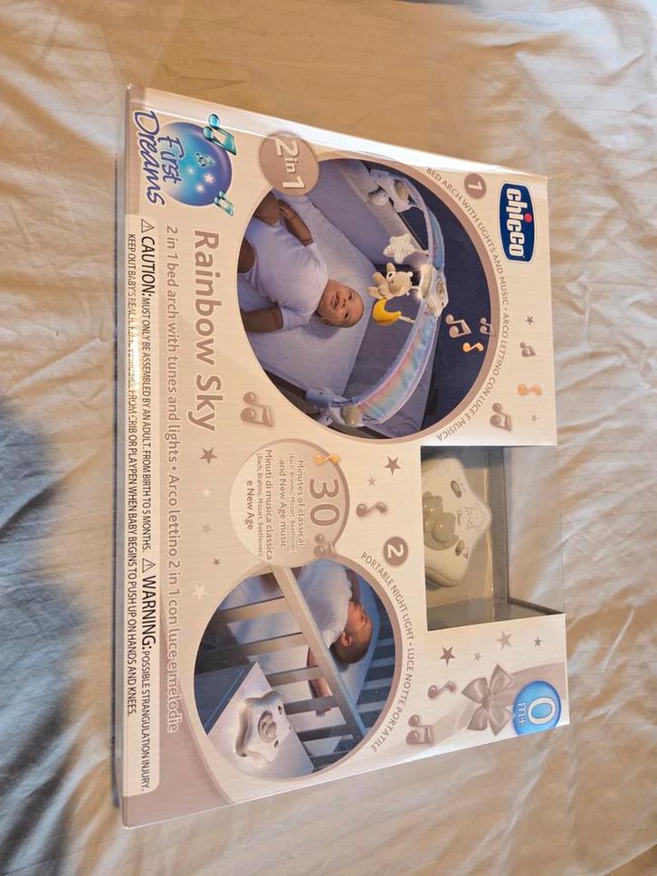 Chicco First Dreams regenboog met muziekdoosje, Kinderen en Baby's, Speelgoed | Babyspeelgoed, Nieuw, Overige typen, Met licht