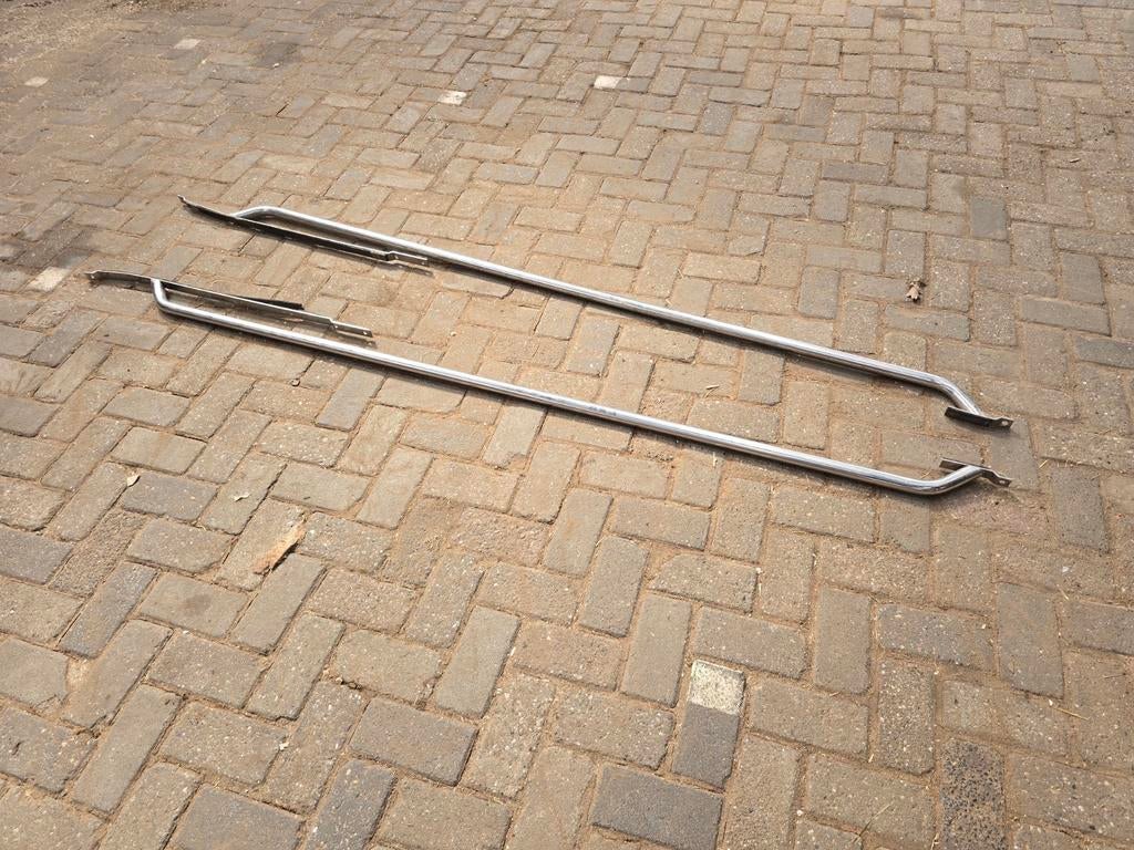 Roofbars Opel Vivaro Renault Traffic 2003 L2, Auto diversen, Dakdragers, Ophalen of Verzenden