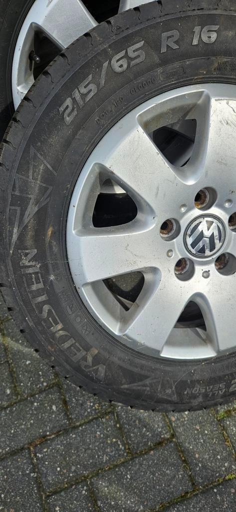 Vw transporter 5x120 goede banden., Ophalen, Gebruikt