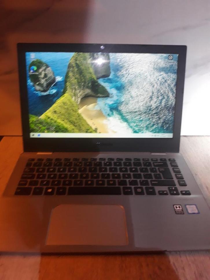 Medion Akoya S3409 Laptop, Computers en Software, Windows Laptops, Gebruikt, 13 inch, SSD, 2 tot 3 Ghz, 8 GB, Qwerty, Met videokaart