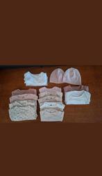14 rompertjes en 2 mutsjes voor een meisje. Maat 50 t/m 68, Kinderen en Baby's, Babykleding | Maat 50, Ophalen of Verzenden, Zo goed als nieuw