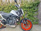 KTM 690 DUKE ABS 2017 - nette motor., Gebruikt, Particulier, Minimaal motorrijbewijs A2, Sportuitlaat