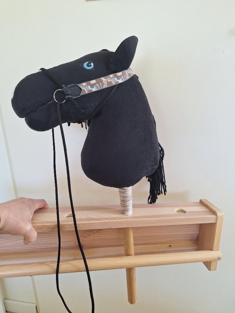 Hobbyhorse stal voor 5 paarden, Ophalen, Zo goed als nieuw