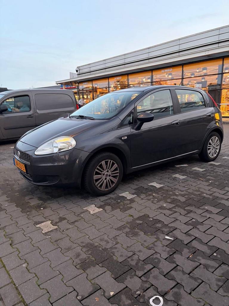 Fiat Punto 2009 - Betrouwbare en zuinige stadsauto, Alle leeftijden, Ophalen of Verzenden, Gebruikt