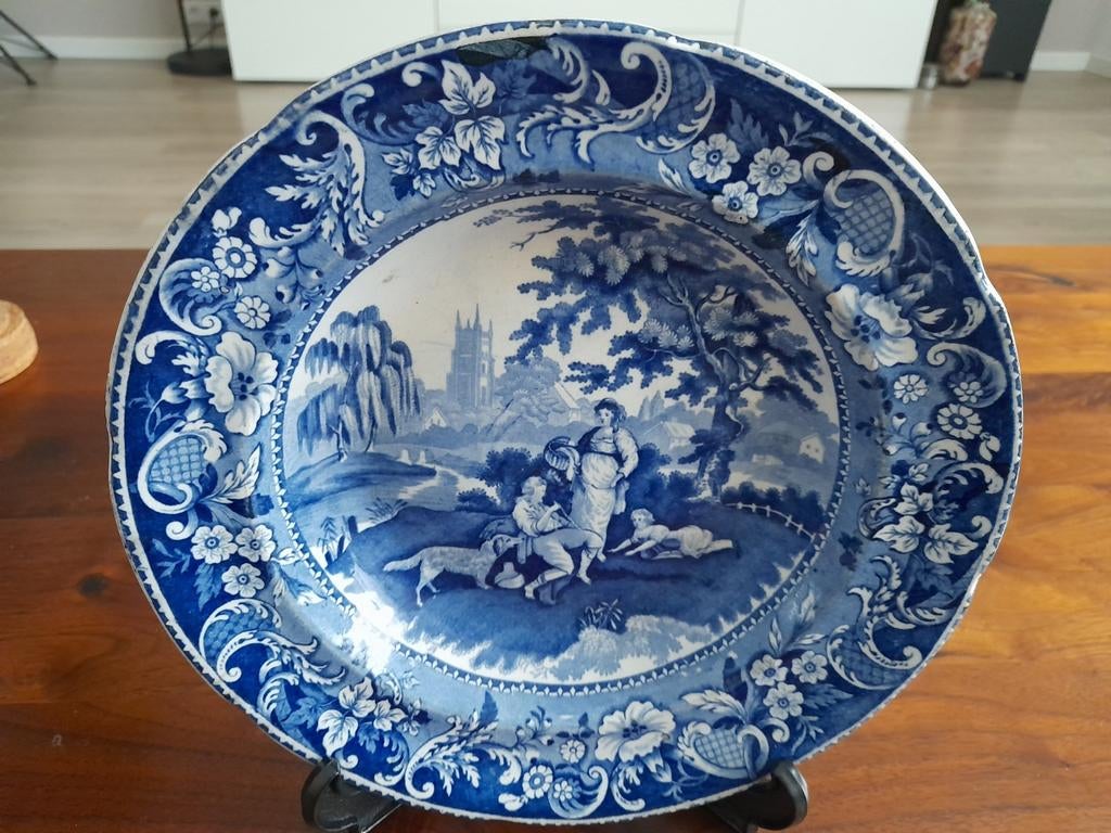 Antiek Engels bord uit 1836 Davenport diameter 24.7 cm., Ophalen of Verzenden