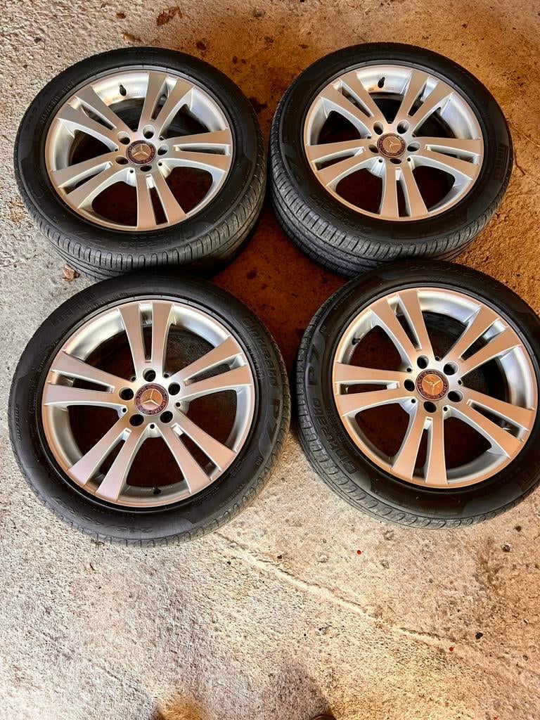 Mercedes W211 S211 17 origineel Pirelli Cinturato P7, Auto-onderdelen, Banden en Velgen, 245 mm, Velg(en), 17 inch, Ophalen of Verzenden