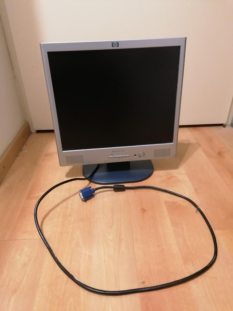 HP Pavilion f1723 17 inch LCD monitor - VGA, Computers en Software, Gebruikt, Ophalen of Verzenden, Overige typen, VGA