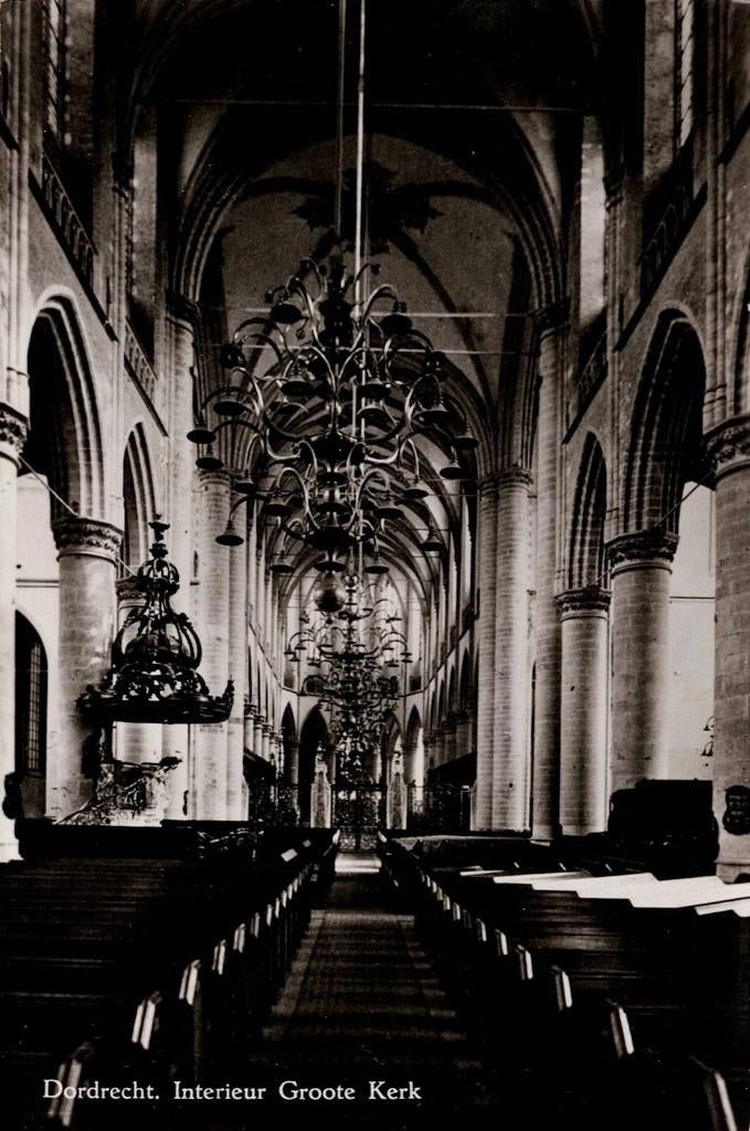 Dordrecht – Interieur Groote Kerk. Gelopen Heer 1949., Ophalen of Verzenden, 1940 tot 1960, Gelopen, Zuid-Holland