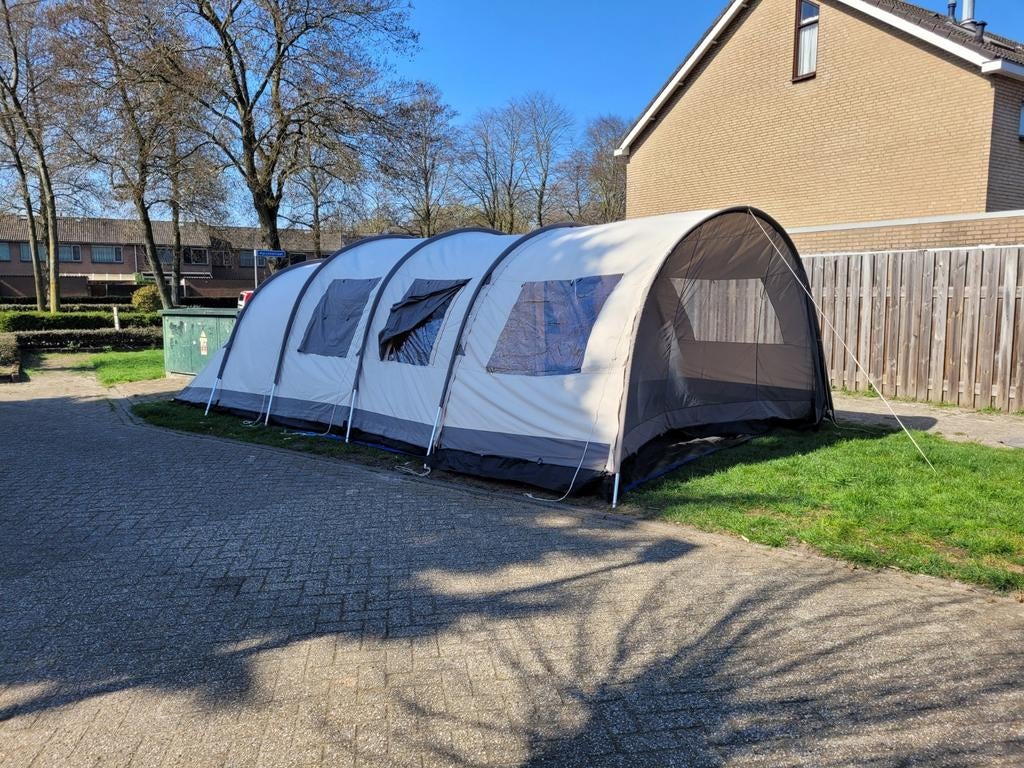 Basecamp Ambato VI Deluxe 6-persoons tent - Prima staat, Caravans en Kamperen, Tenten, Ophalen, Gebruikt, Tot en met 6