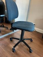 Gratis af te halen Nette bureaustoel, Ophalen, Gebruikt, Blauw, Bureaustoel