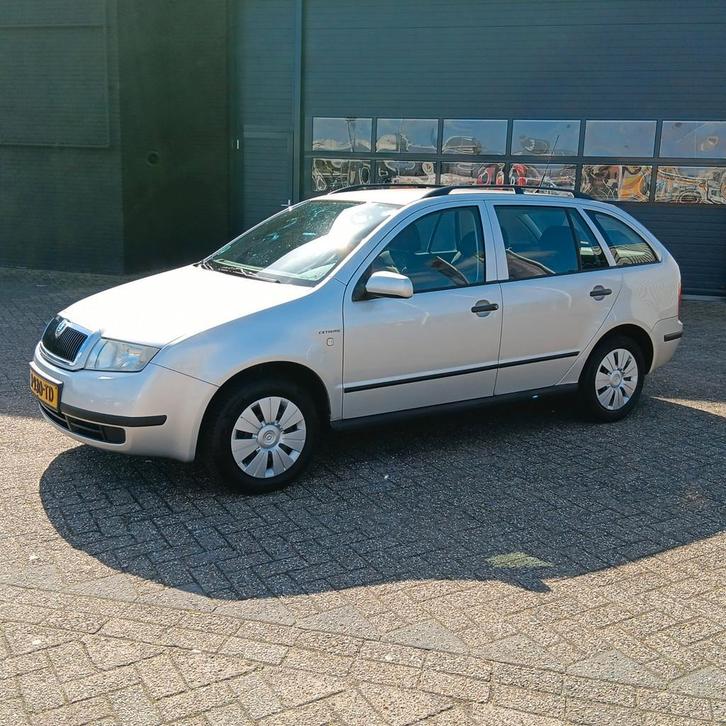 Skoda Fabia Combi 1.4-16V Ambiente, Auto's, Skoda, Bedrijf, Te koop, Fabia, ABS, Airbags, Airconditioning, Boordcomputer, Centrale vergrendeling