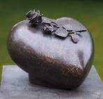 Grote BRONZEN URN / grafdecoratie / ROZEN, Huis en tuin decoratie Marie, Nieuw, Info@huisentuindecoratiemarie.nl, Peize