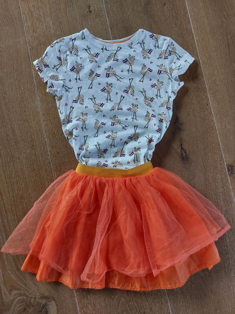 Set; Oranje tule rokje met koningsdag shirtje, Kinderen en Baby's, Ophalen of Verzenden, Zo goed als nieuw, Meisje