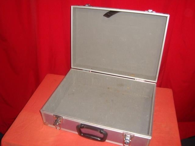 Gebruikt: Koffer 4 voor diverse doeleinden, MTE, Mteurope@outlook.com, MTE, Gebruikt