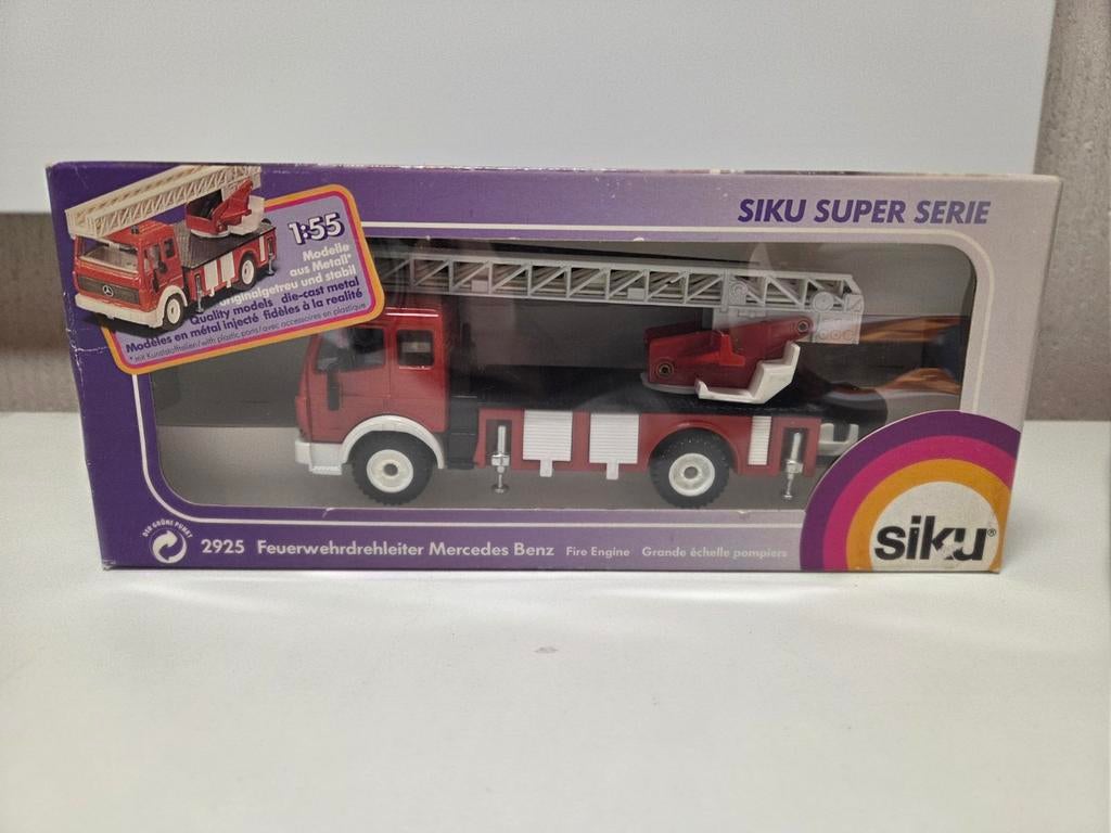 Siku Mercedes Benz brandweer ladderwagen, Hobby en Vrije tijd, Modelauto's | Overige schalen, Ophalen of Verzenden, Zo goed als nieuw