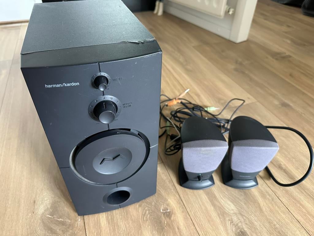 Harman Kardon subwoofer en speakers, Ophalen of Verzenden, Zo goed als nieuw