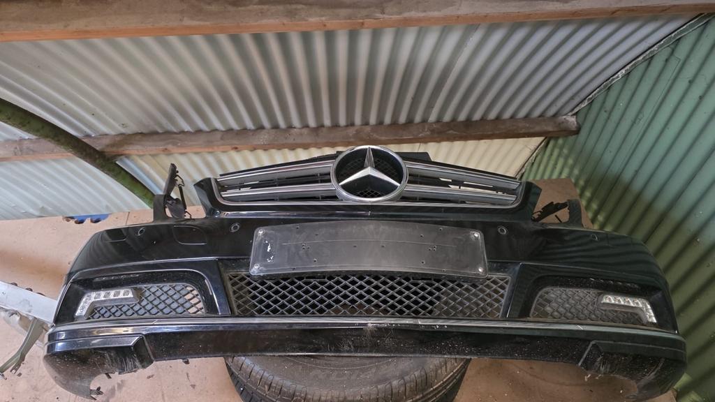 Voorbumper Mercedes E Klasse coupe bouwjaar 2012, Gebruikt, -, Voor, Ophalen of Verzenden