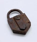 Antiek hangslot., Ophalen of Verzenden