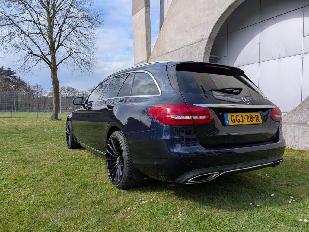 Mercedes-Benz C-Klasse C350 e Plug-in Hybrid 279pk 7G-TRONIC, 4 cilinders, Blauw, Stationwagon, 211 pk