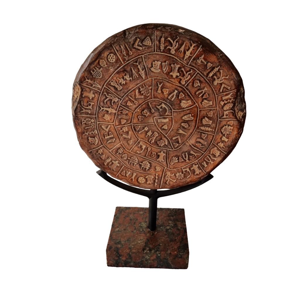 Replica Phaistos schijf Kreta, Minder dan 20 cm, Ophalen of Verzenden, Steen of Keramiek, Beeld