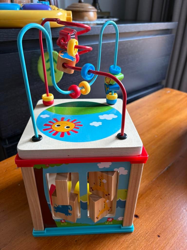 Houten speelgoed kubus.baby peutet, Ophalen of Verzenden, Zo goed als nieuw