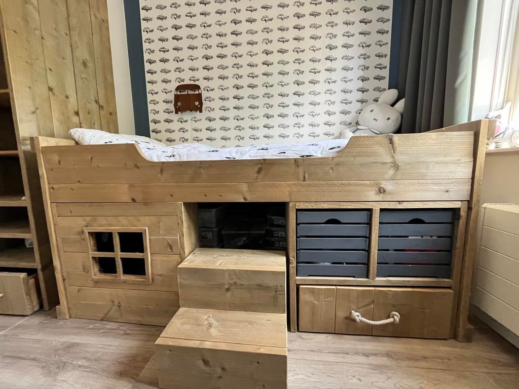 Steigerhouten bed + kast, Ophalen, 90 cm, Eenpersoons, 210 cm