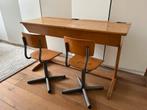 Oude retro schoolbank bureau met stoeltjes lessenaar, Ophalen, Gebruikt, Tafel(s) en Stoel(en)