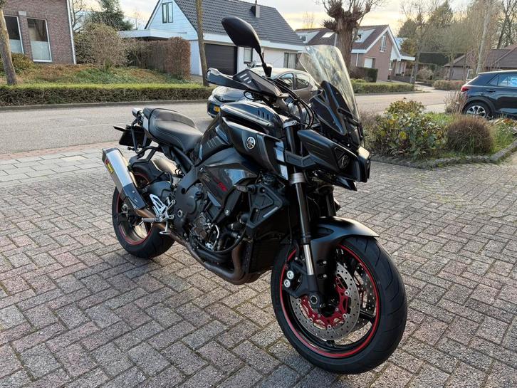 Yamaha MT-10 Tourer | Akrapovic | Superstaat en veel extra’s, Motoren, Motoren | Yamaha, Particulier, Naked bike, meer dan 35 kW