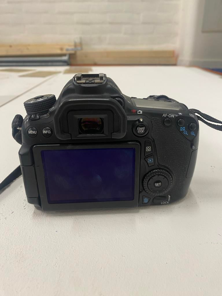 Canon EOS 70D Spiegelreflexcamera met 18-135mm lens, Audio, Tv en Foto, Fotocamera's Digitaal, Gebruikt, Spiegelreflex, Canon