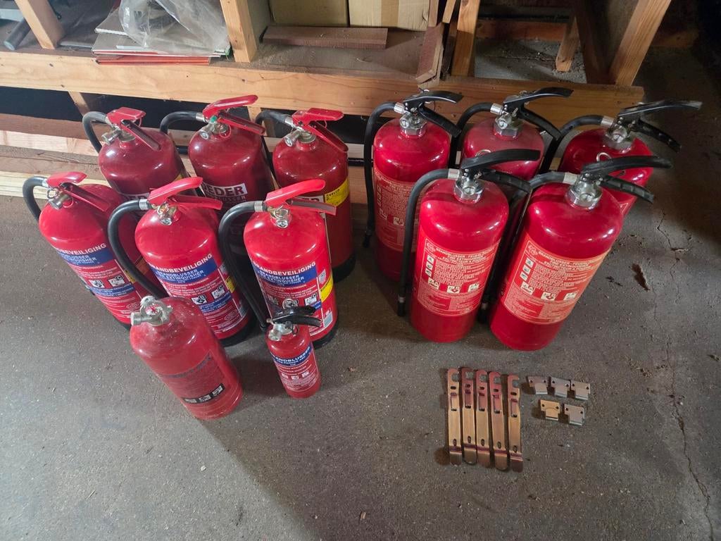 13 ABC poederblussers, keuringsdatum verlopen, Ophalen, Gebruikt, Brandblusser