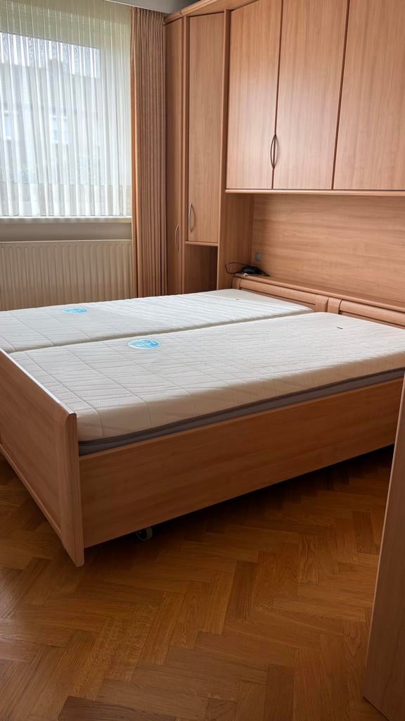 Auping kasten wand 400 bij 190  en bed, Ophalen, Zo goed als nieuw, Tweepersoons