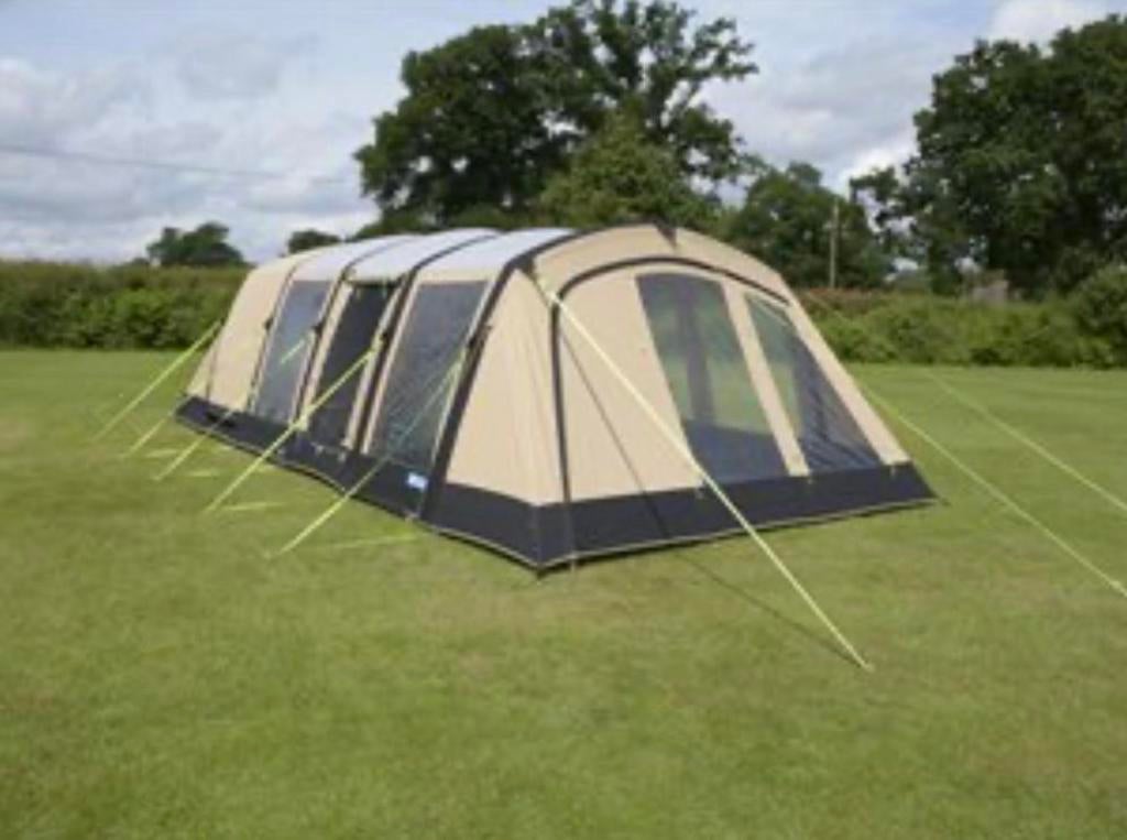 Kampa croyde 6 classic air opblaasbare tunneltent, Caravans en Kamperen, Tenten, Ophalen, Gebruikt, Meer dan 6