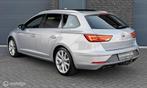 Seat Leon ST 1.4 TSI FR 150PK/CRUISE/NAV/LED/DCC/PANO/APPLE/, Zwart, 4 cilinders, 150 pk, Leon