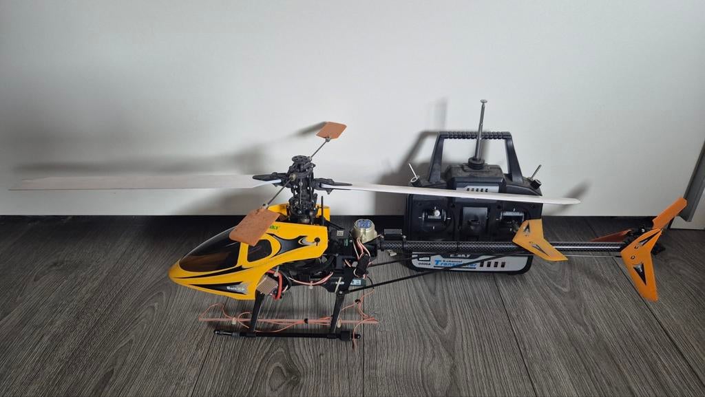 E-sky Belt CP Helikopter met Brushless Motor, Ophalen, Gebruikt