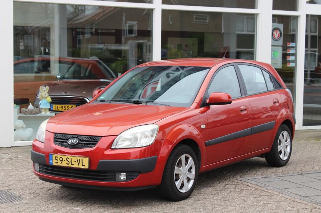 Kia RIO 1.5 X-TREME, Auto's, Kia, Rio, ABS, Airbags, Centrale vergrendeling, Elektrische buitenspiegels, Elektrische ramen, Radio