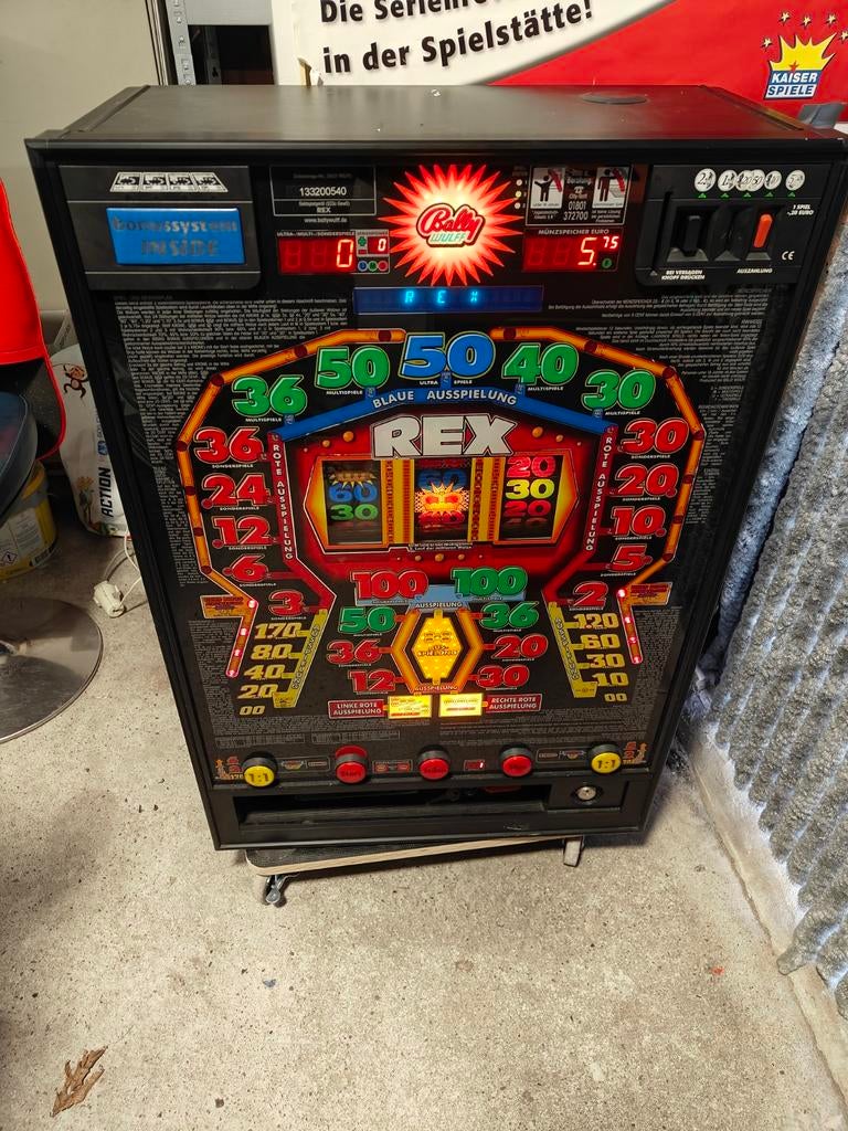 Merkur (wand)gokkast! Compact en ideale spaarpot., Euro, Ophalen, Zo goed als nieuw, Met sleutels