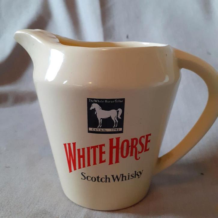 Waterkan, Pitcher "White Horse" Scotch Whisky, Verzamelen, Merken en Reclamevoorwerpen, Zo goed als nieuw, Gebruiksvoorwerp, Ophalen of Verzenden