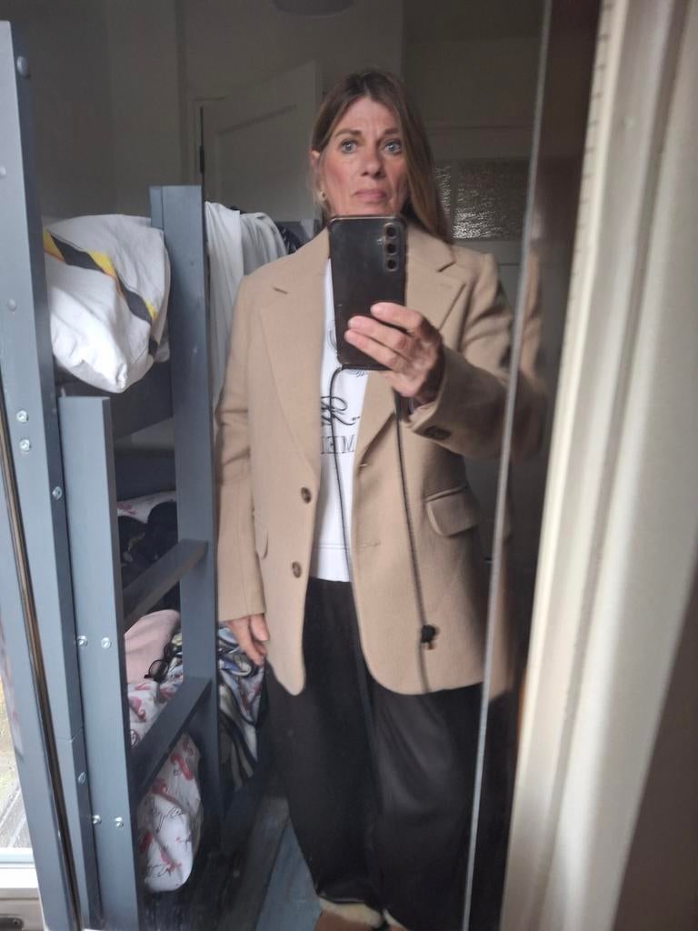 Nieuwe oversized wolmix blazer kaartje aan zelfde in bruin, Kleding | Dames, Jasjes, Kostuums en Pakken, Ophalen of Verzenden