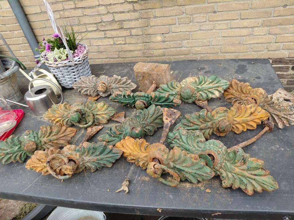 11 Oude Muurankers - Decoratieve Gevelankers, Ophalen