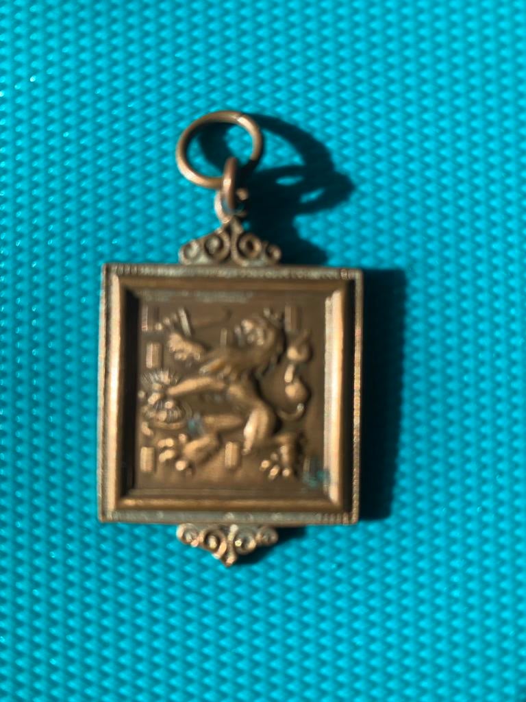 Jubileum medaille Putten 27-09-1947, Postzegels en Munten, Ophalen of Verzenden, Overige materialen