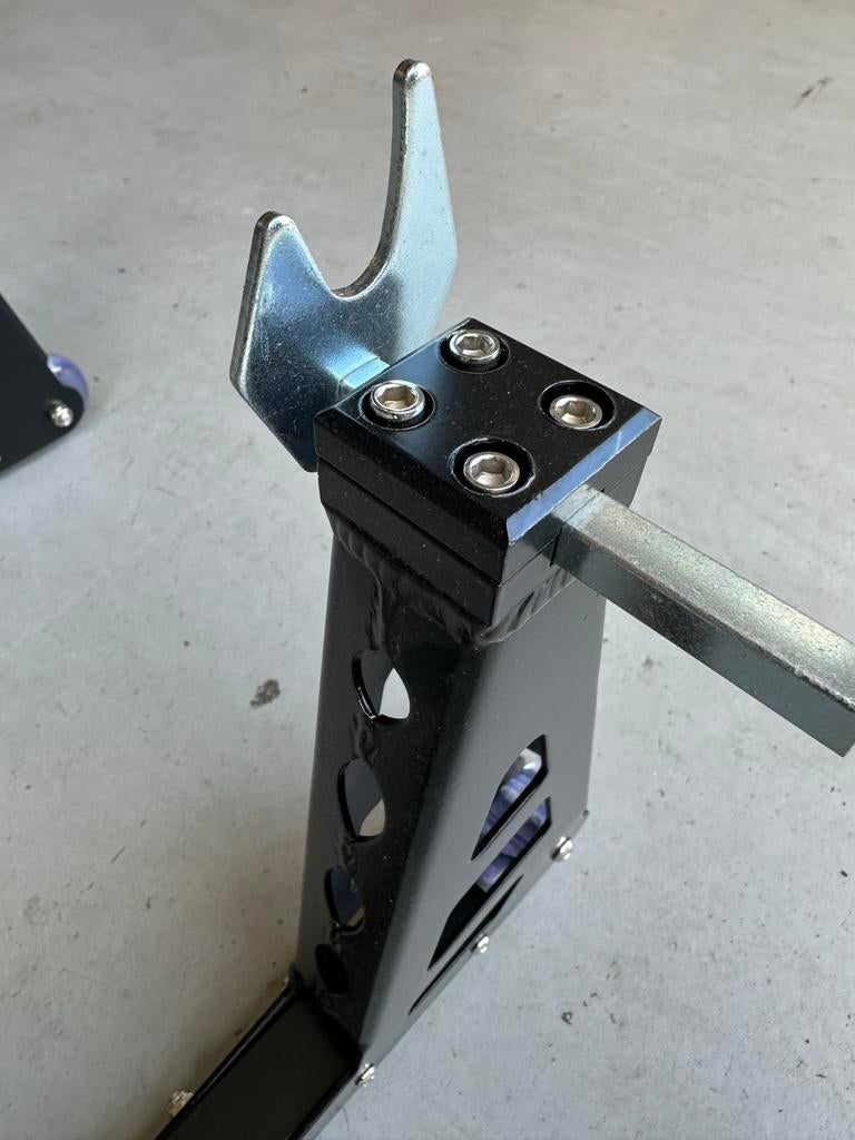Motorfiets paddockstand voor en achter, Motoren, Accessoires | Onderhoudsmiddelen, Ophalen of Verzenden