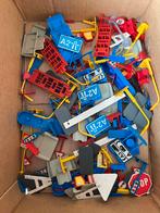 Matchbox - wegen, verkeersborden en accessoires, Ophalen of Verzenden, Gebruikt